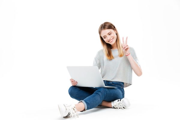 Julia - Data Manager - Image 2